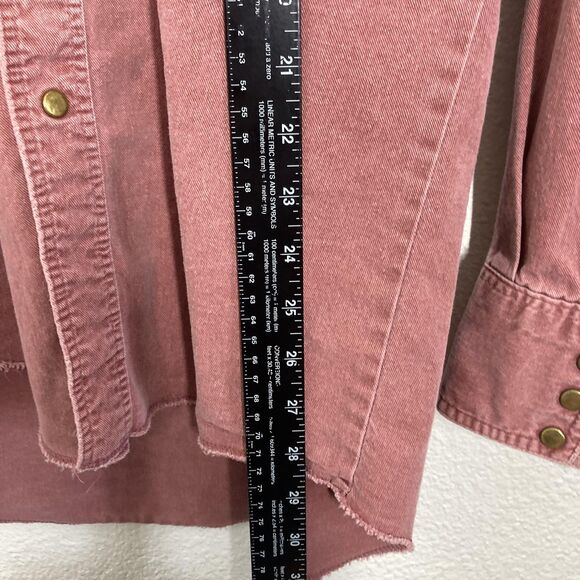 Wrangler Shirt Mens 15.5-35 Medium Pink red Denim Western Snap Long Sleeve - Picture 8 of 16